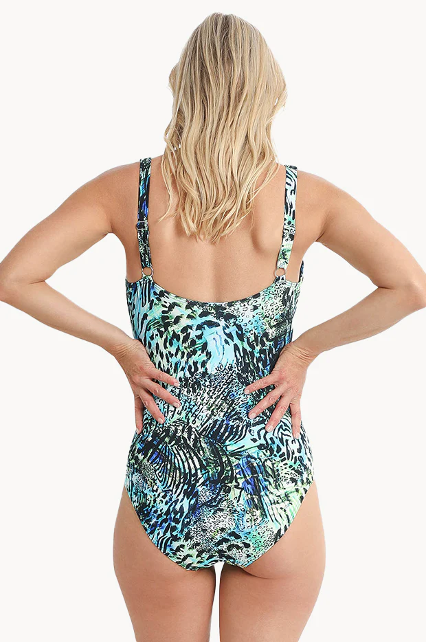 Zion DD/E Cup Twist Front One Piece - Image 3