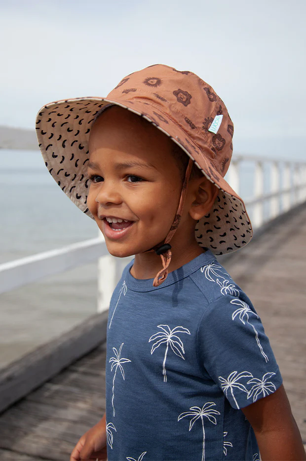 Boys Lions Bucket Hat - Image 3