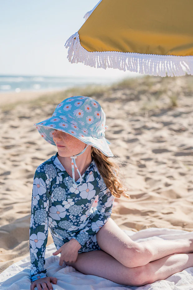 Girls Daisy Swim Hat - Image 2