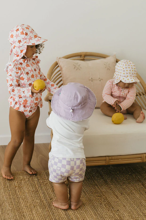 Girls Frayed Bucket Hat - Image 3