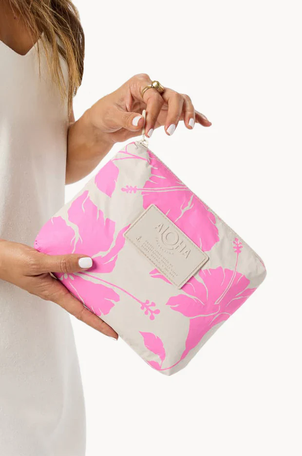 Salina Small Pouch - Image 3