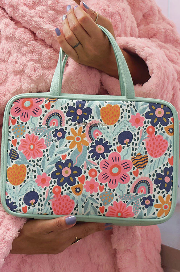 Garden Love Vanity Toiletries Bag - Image 4