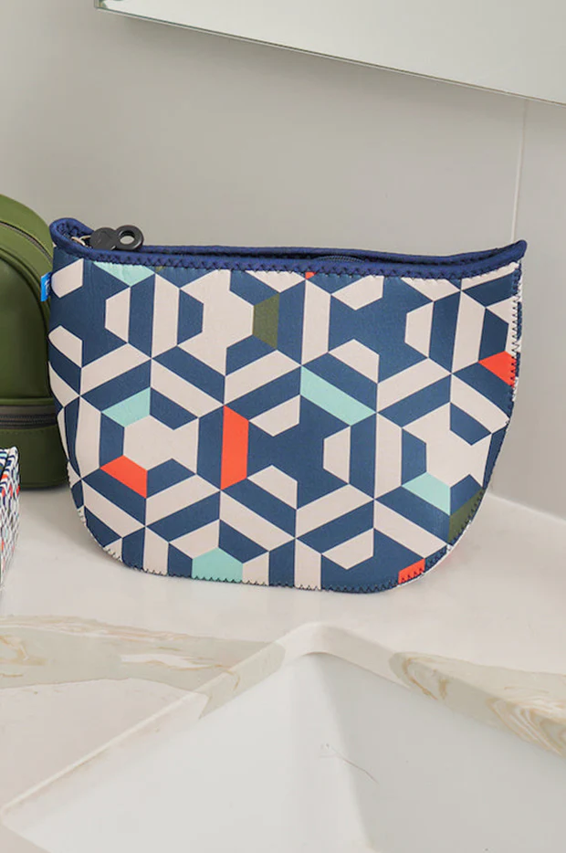 Geo Neoprene Wet Bag - Image 2