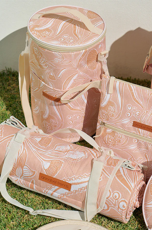 Trailing Natives Picnic Barrel Cooler Bag - Image 2