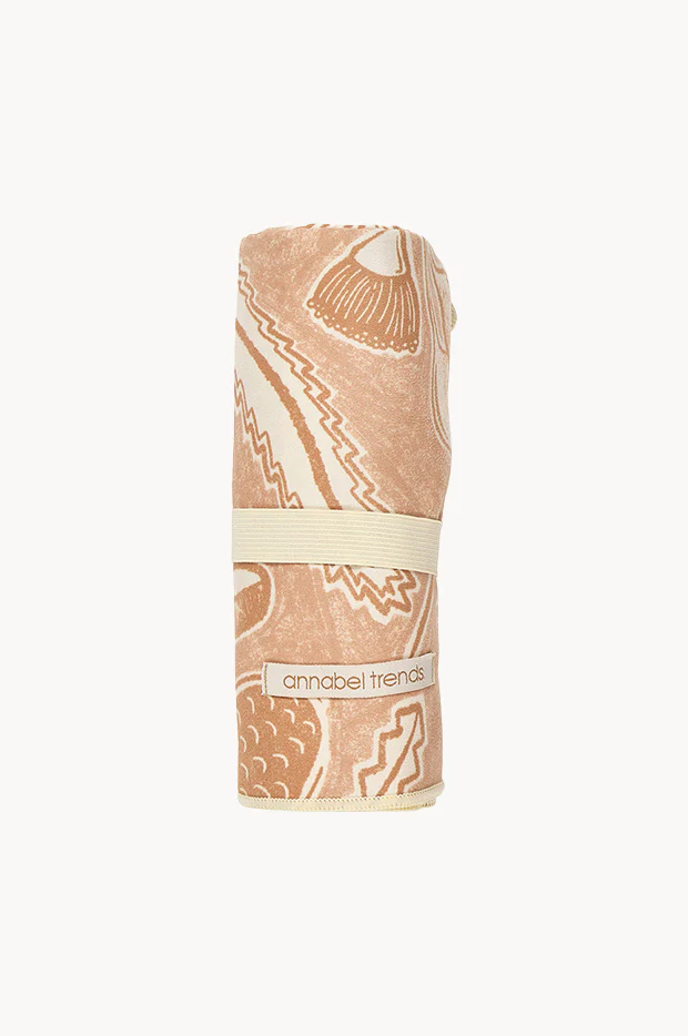 Trailing Natives Sand Free Towel - Image 3