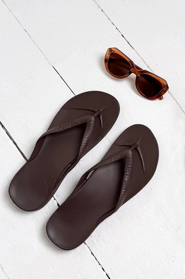 Plain Arch Support Thongs - Image 6