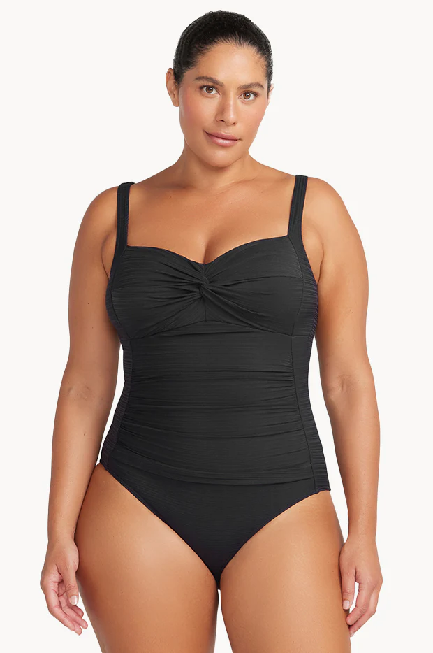 Aria Botticelli One Piece