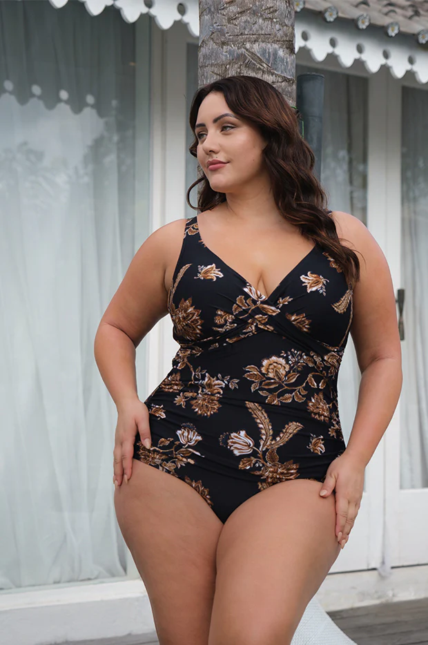 Chantique Delacroix One Piece - Image 3