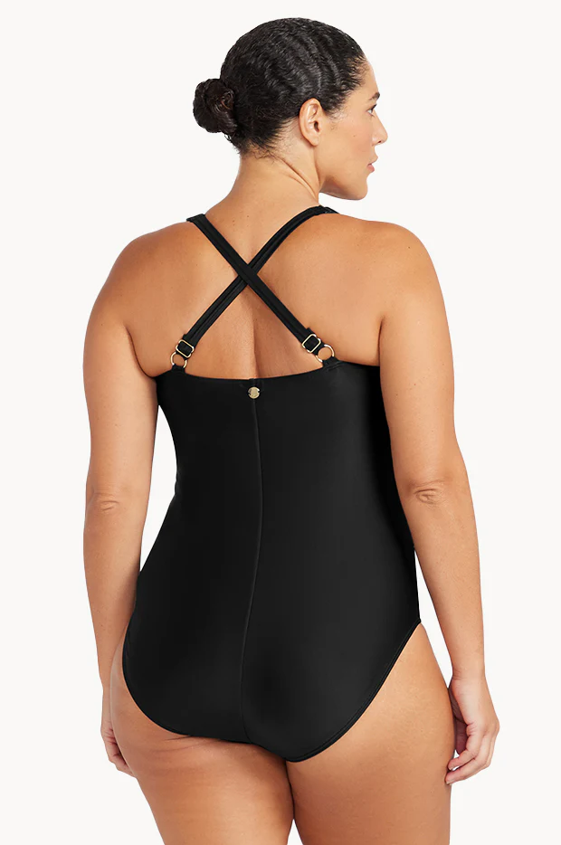 Hues Raphael E/F Cup One Piece - Image 3