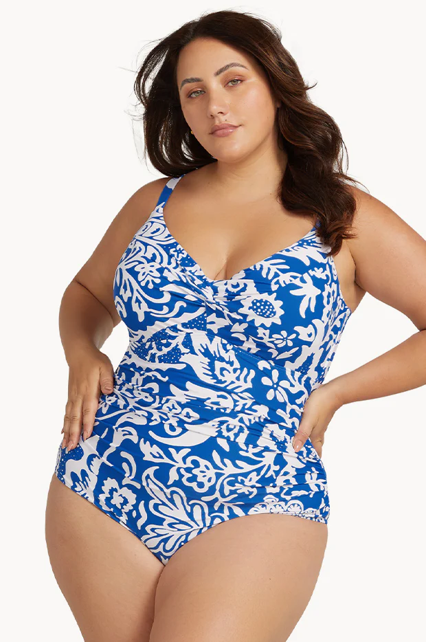 Sistine Monet D/DD Cup One Piece