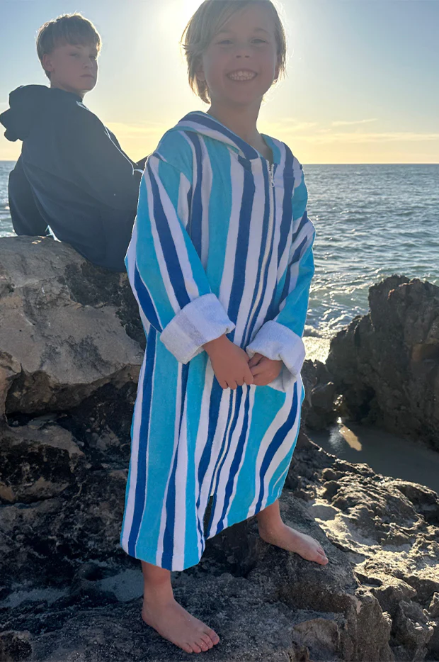Kids Stripe Hooded Towelling Robe 5-7Y - Image 3
