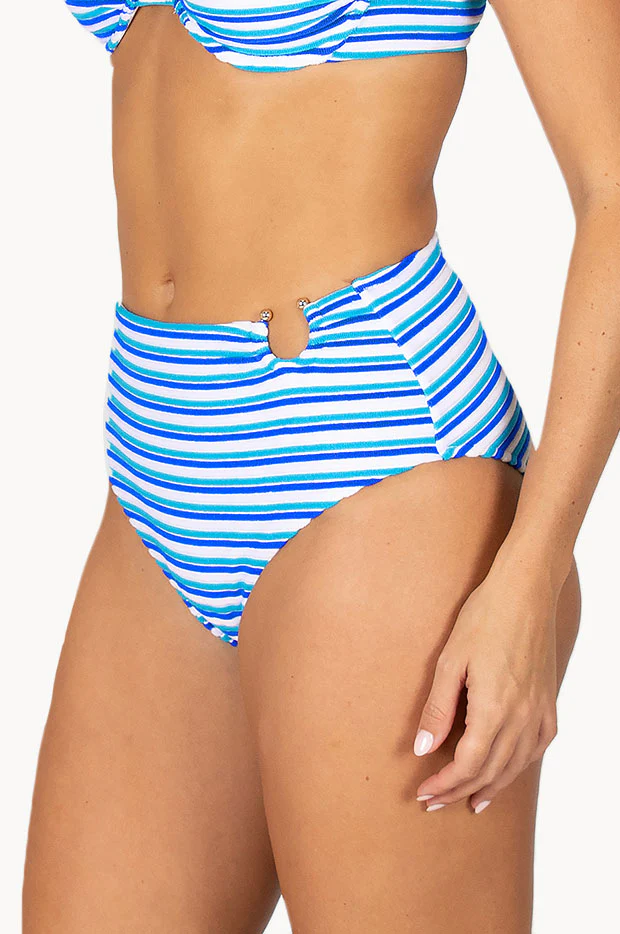 Capri High Waist Cheeky Pant - Image 3