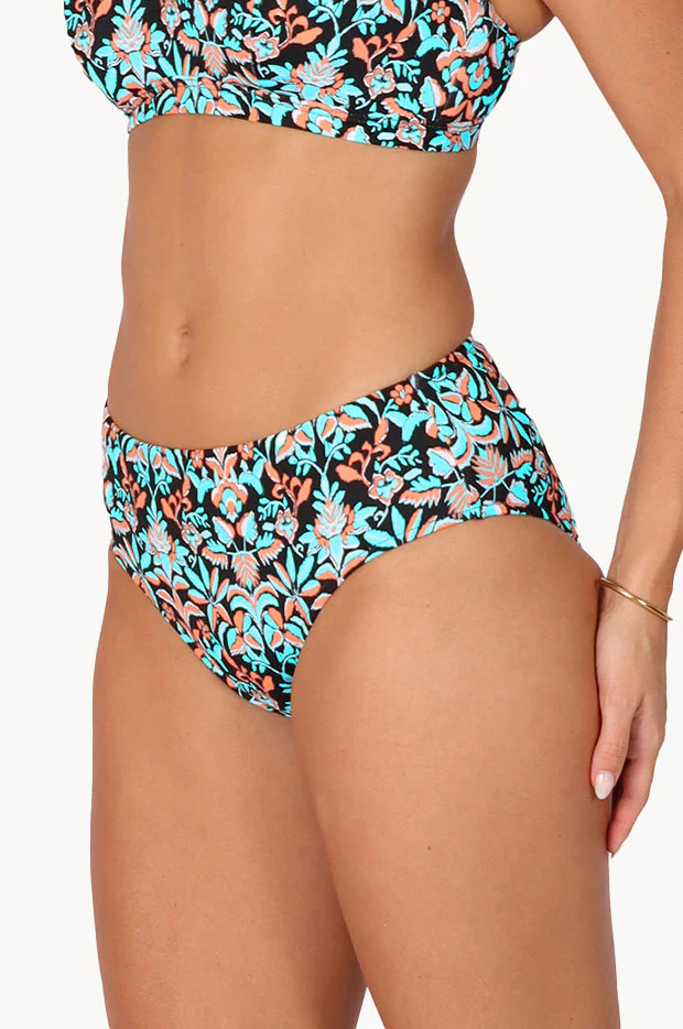 Free Spirit Mid Pant - Image 3