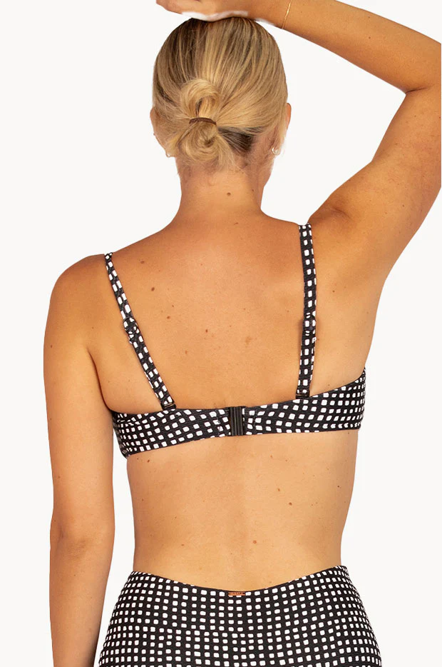 Picnic Point D/DD Twist Bandeau - Image 3
