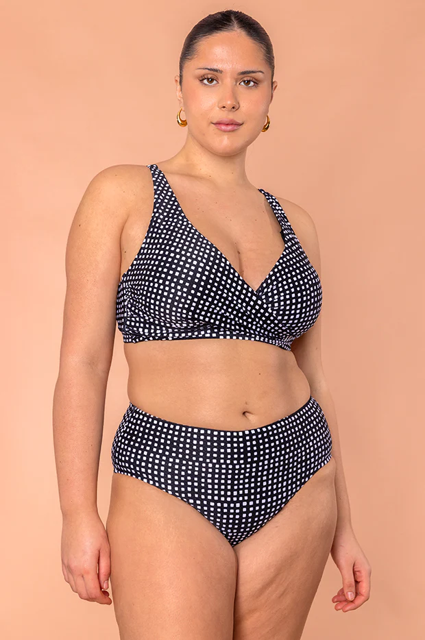 Picnic Point F Cup Wrap Bra - Image 4