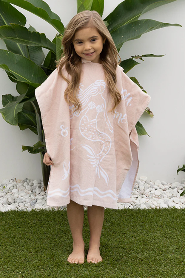 Kids You Me & The Sea Poncho - Image 2