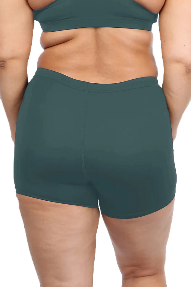 Sports Mid Short - Image 2