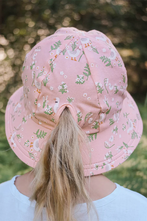 Girls Quackers Ponytail Bucket Hat - Image 4