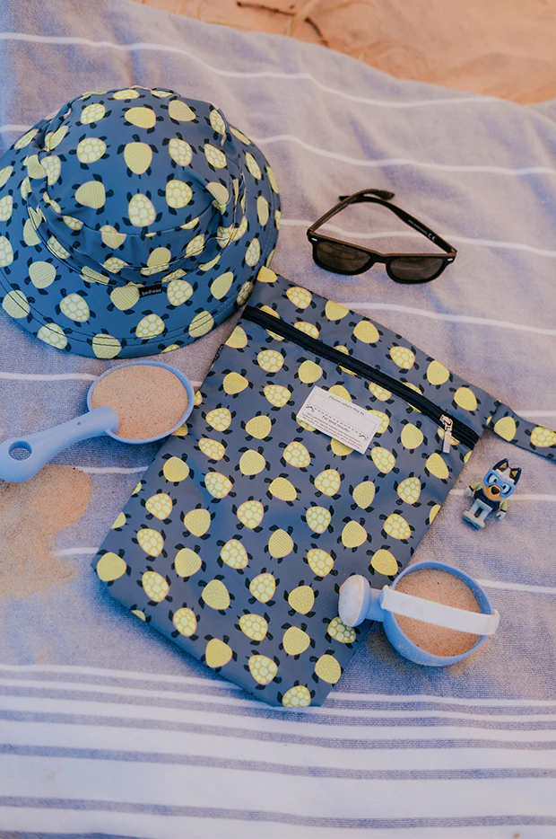 Turtle Wet Bag - Image 2