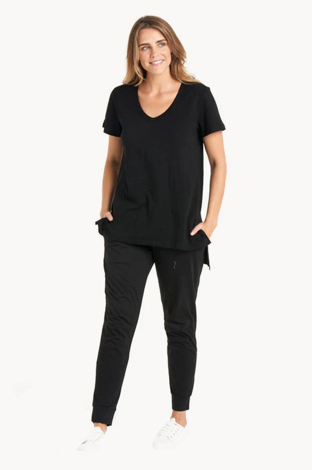 Plain Billie Tee - Image 2