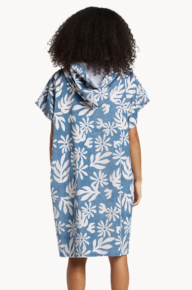 Leaf Hooded Towel - Image 2