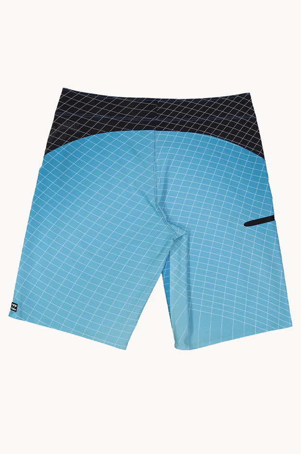 Mens Fluid Pro Boardshort - Image 2
