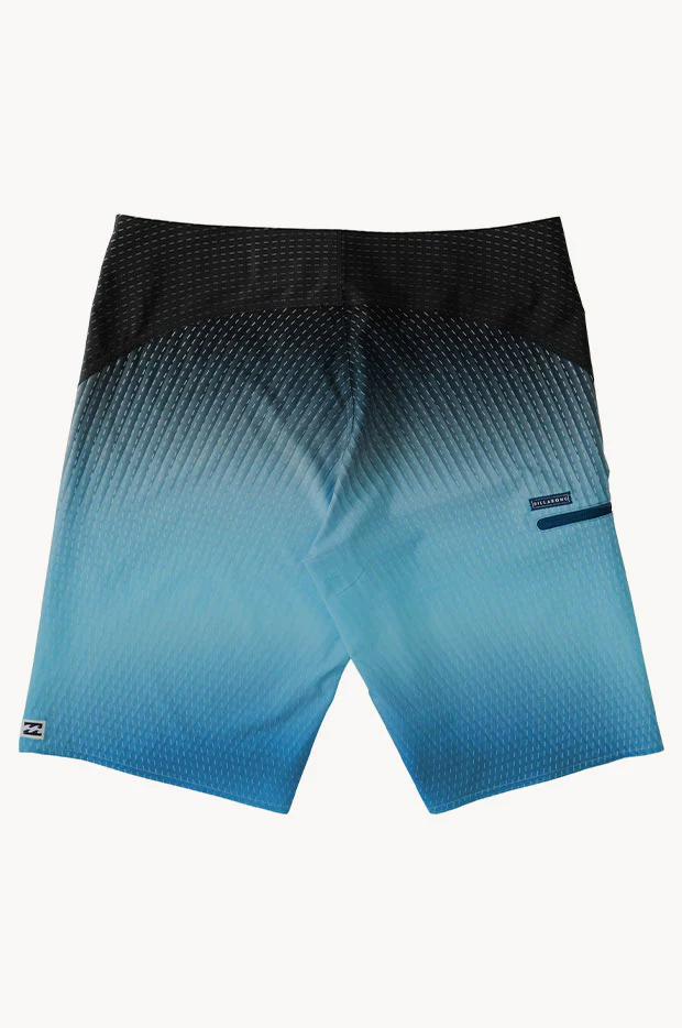 Mens Fluid Pro Boardshort - Image 3