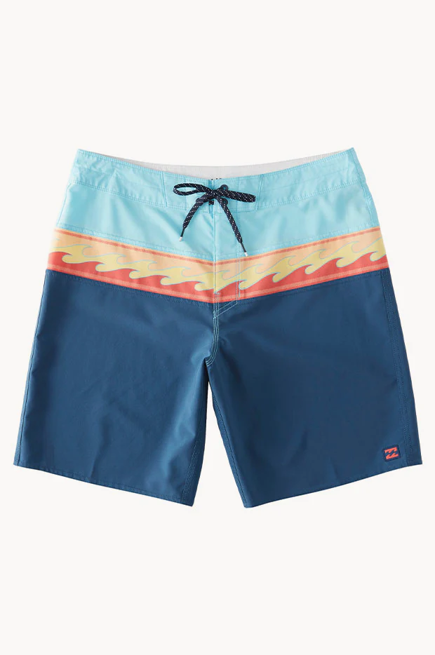 Mens Momentum Pro Boardshort - Image 2