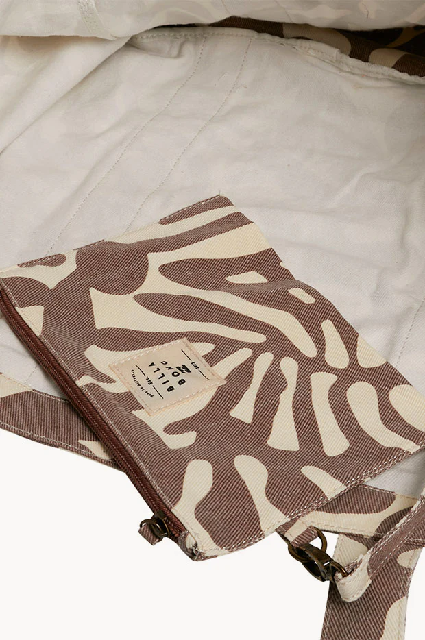 Soft Sway Coast Tote Bag - Image 2