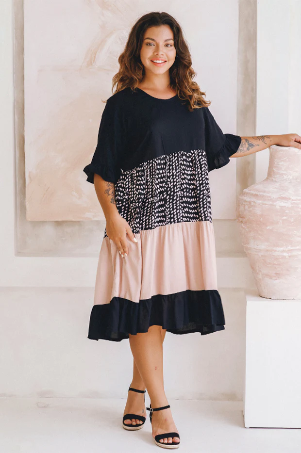 Pebble Panel Dress - Image 3