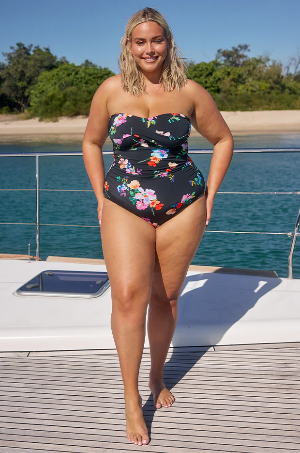 Malibu Twist Front Bandeau One Piece - Image 4