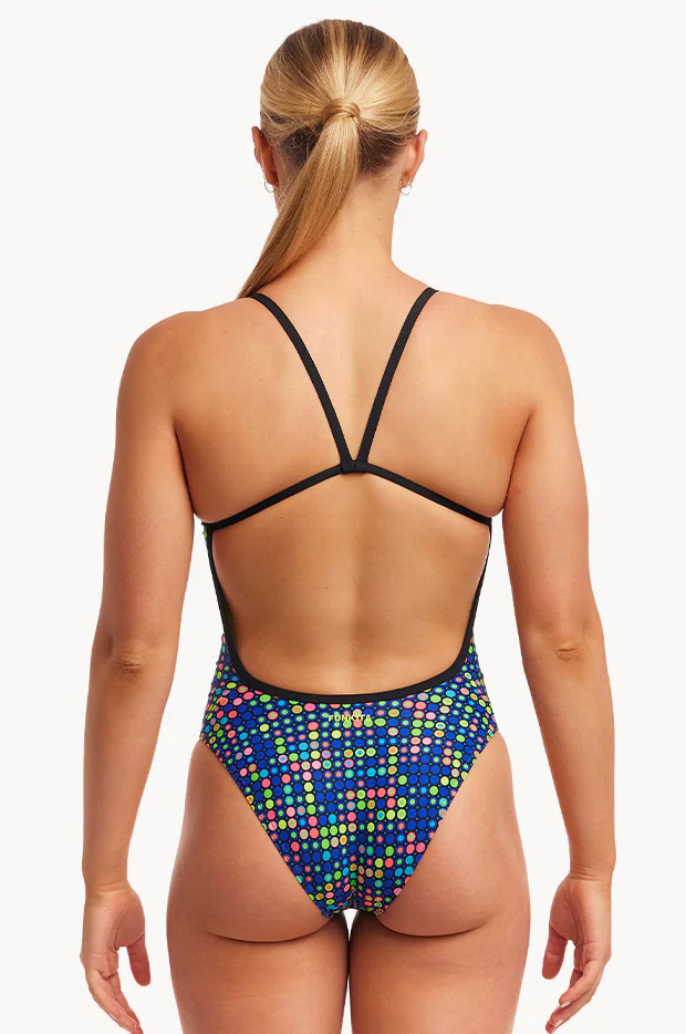 Dial A Dot Single Strength One Piece - Image 2