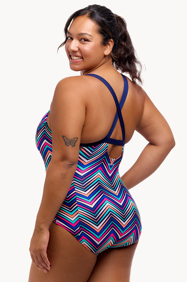 Point Out Brace Me Back One Piece - Image 2