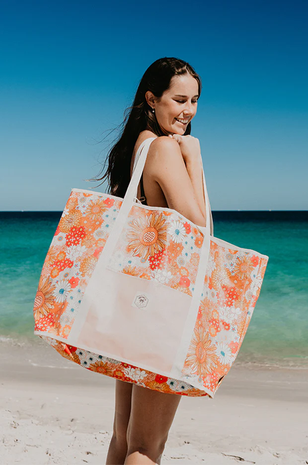 Retro Summer Jumbo Beach Bag - Image 2