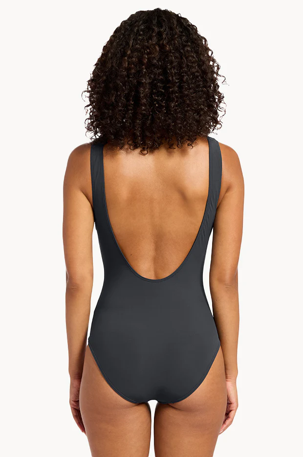 Jetset Lien Plunge One Piece - Image 2