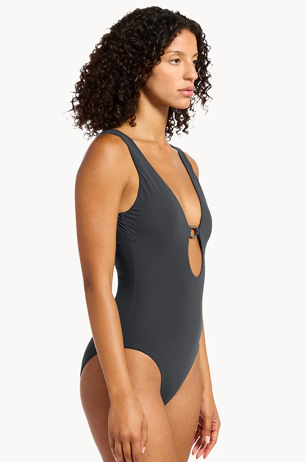 Jetset Lien Plunge One Piece - Image 3