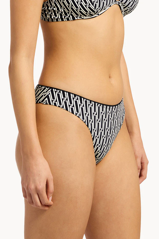 Spring Geo High Leg Pant - Image 3
