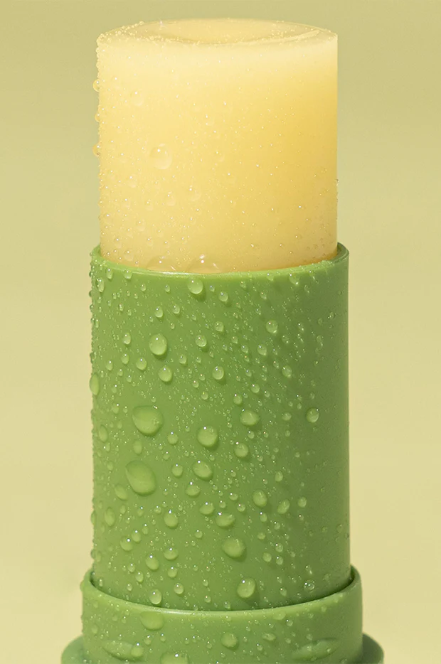 Kakadu Plum Lip Balm 10ml - Image 3