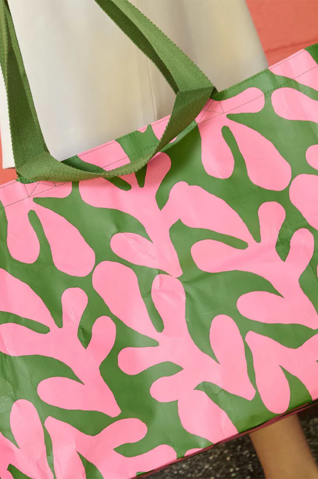 Coral Canopy Beach Bag - Image 4