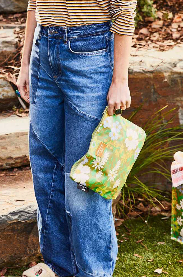 Floria Clutch Bag - Image 2