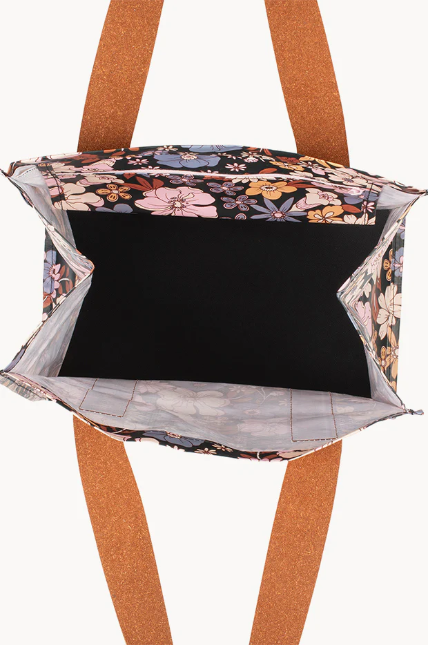 Lilac Fields Market Bag - Image 2