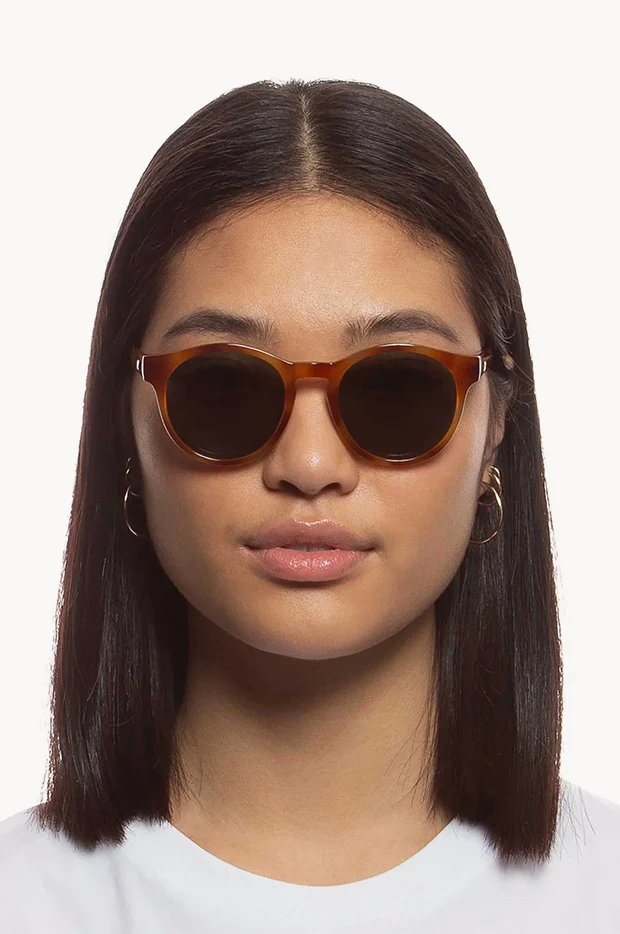 Hey Macarena Sunglasses - Image 3