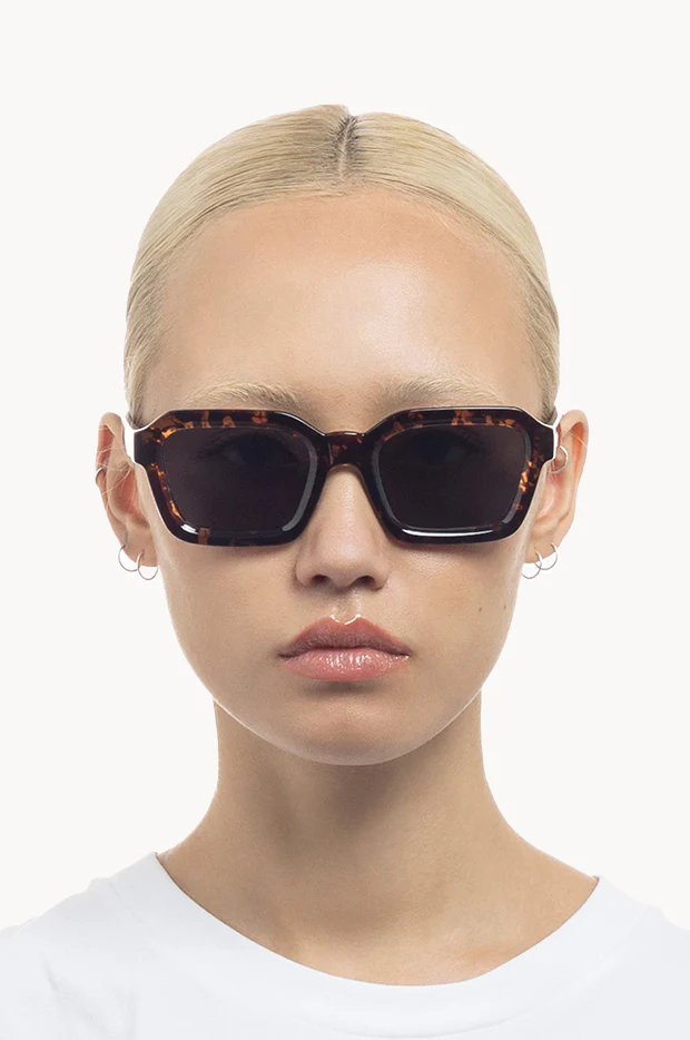 Impossible Sunglasses - Image 3