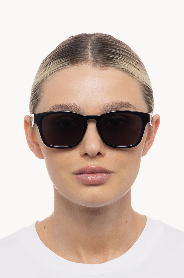 Players Playa Sunglasses - Image 3