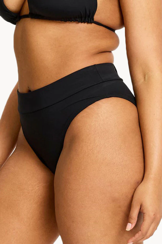 Plain Hi Leg Brief - Image 3
