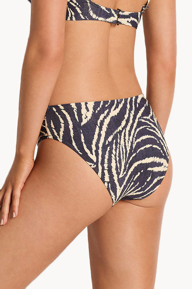 Mesura Mid Rise Ruched Pant - Image 2