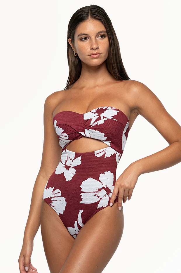 Whispering Allure Luka One Piece - Image 4