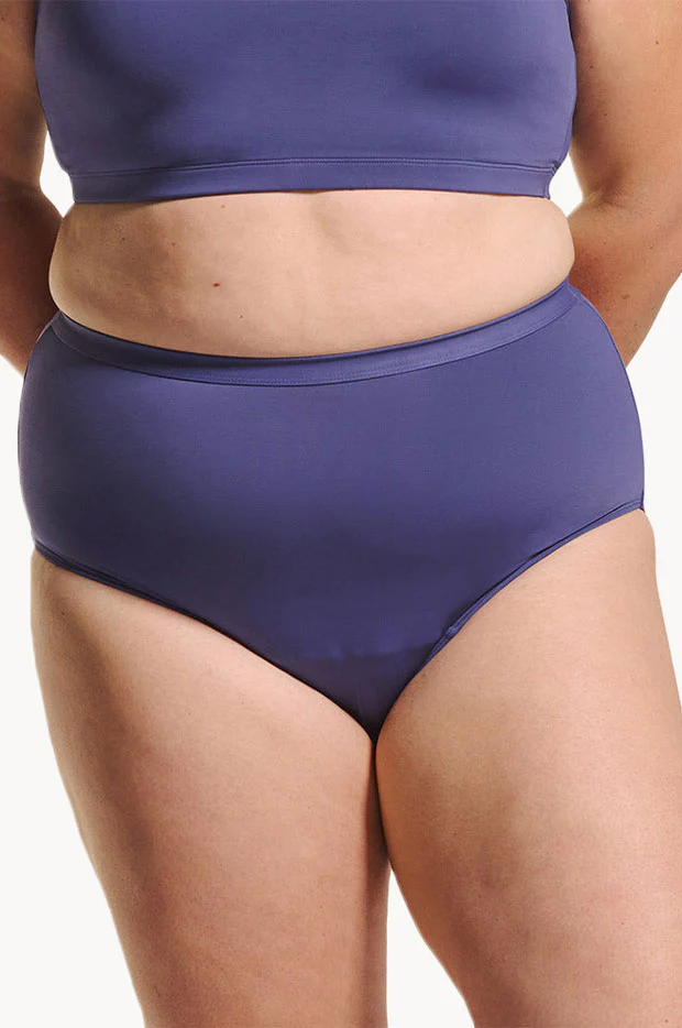Plain Full Brief - Image 4
