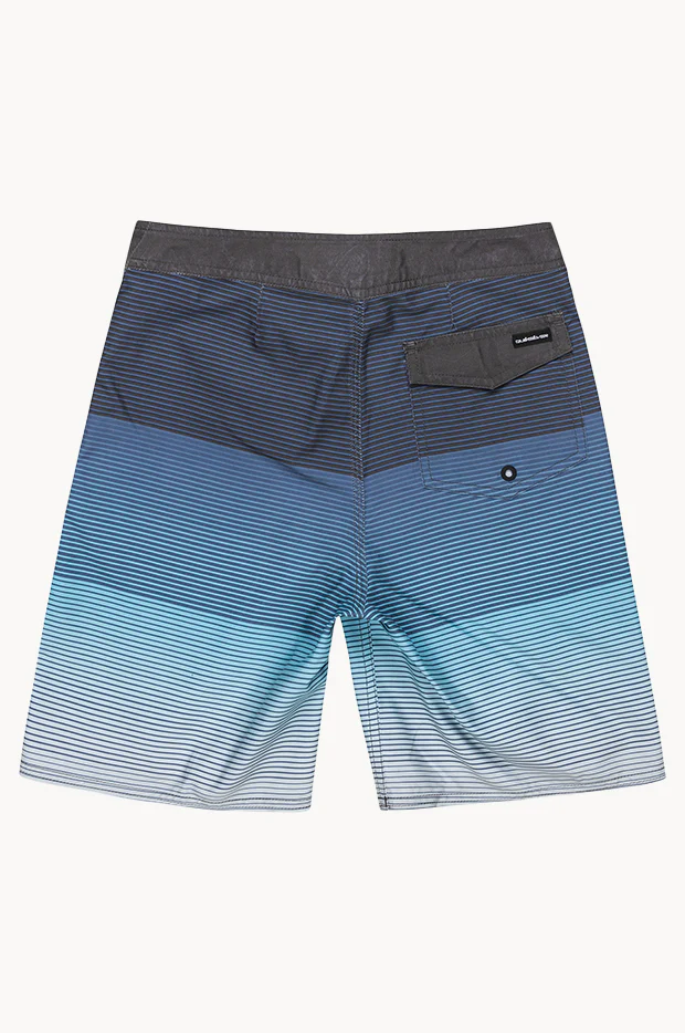 Boys Everyday Massive 17" Boardshort - Image 2