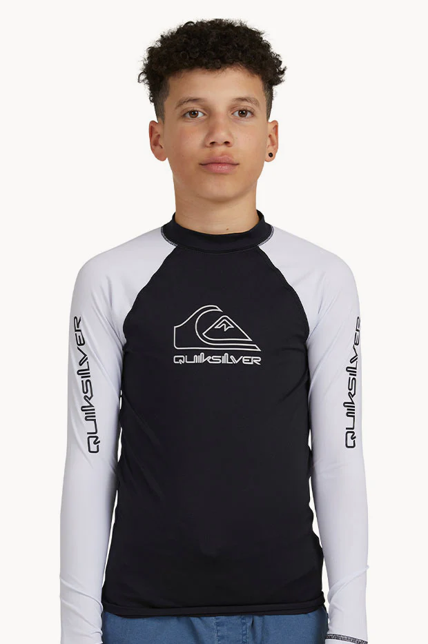 Boys On Tour Long Sleeve Suntop